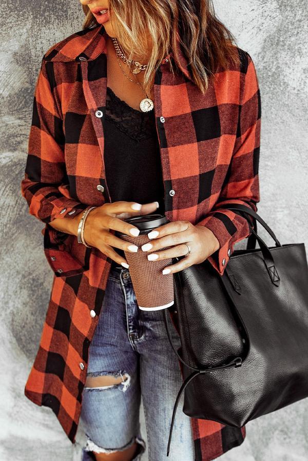 Classic Vintage Shirt with a Flattering Fit