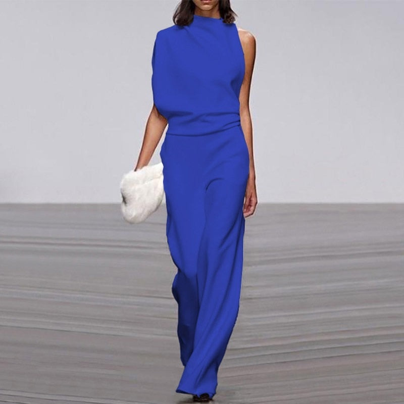 Effortlessly Elegant Garment with a Timeless Design