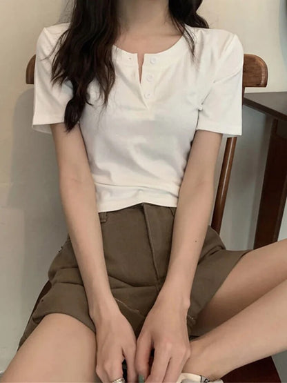 Beautifully Finished T-Shirt in a Timeless Design