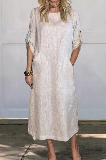Gracefully Styled Dress for Any Occasion