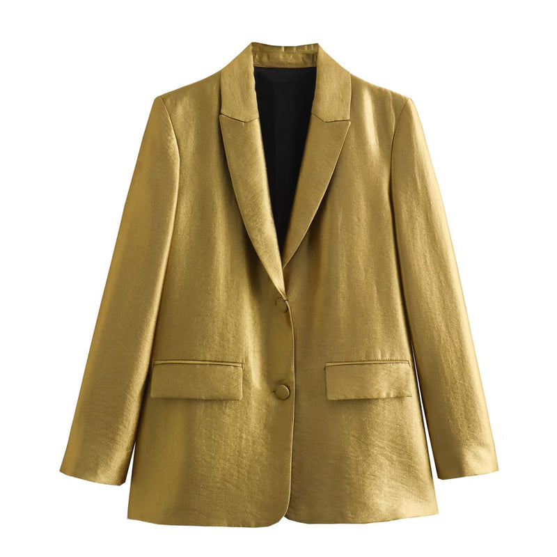 Classic Vintage Garment with a Flattering Fit