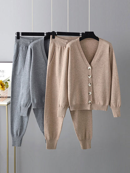Sophisticated Cardigan with a Clean Classic Look