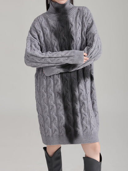 Well Tailored Sweater with a Graceful Silhouette
