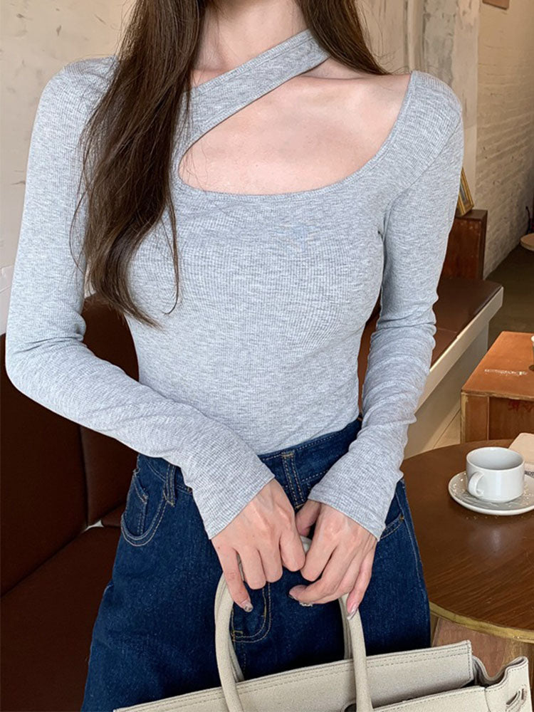 Beautifully Crafted T-Shirt in a Classic Style