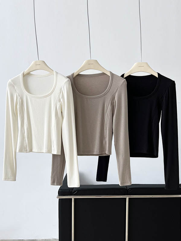 Well Tailored T-Shirt with a Graceful Silhouette
