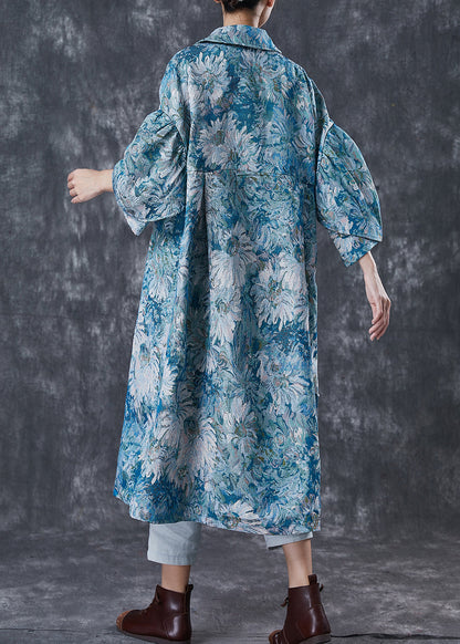 Gracefully Styled Coat for Any Occasion