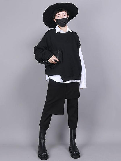 Effortlessly Elegant Pants with a Timeless Design