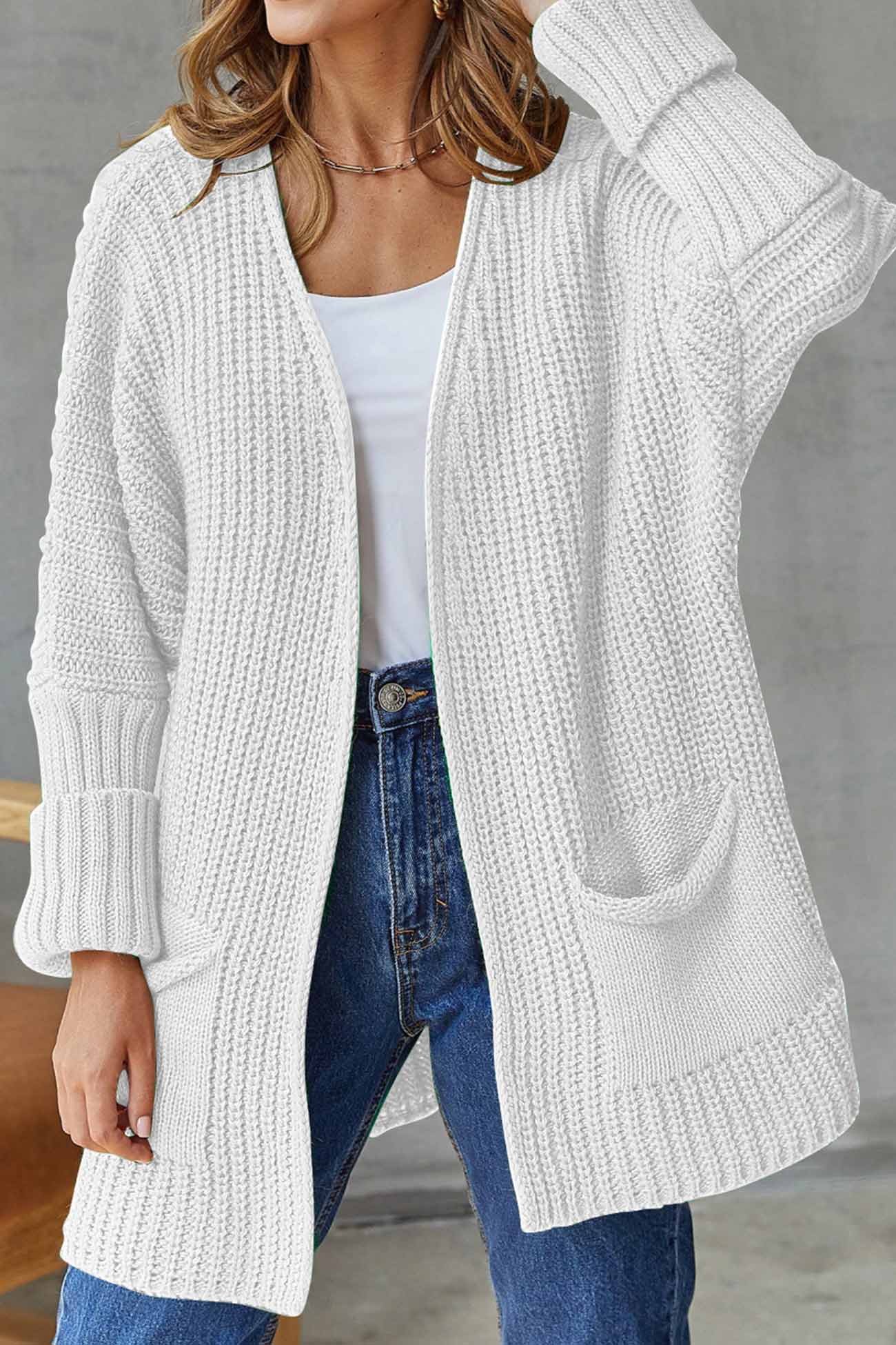 Effortlessly Elegant Cardigan with a Timeless Design