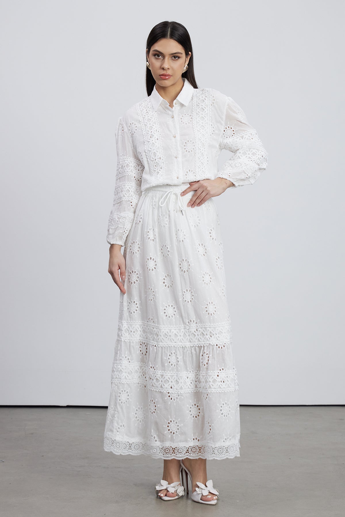 Beautifully Finished Garment in a Timeless Design