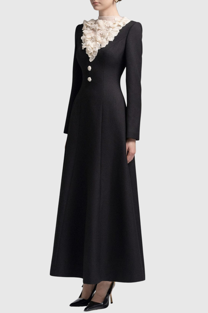 Sophisticated Dress with a Clean Classic Look