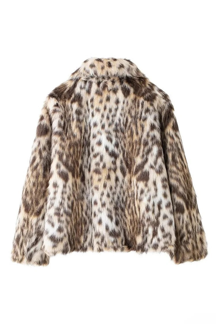 A Vintage Style Coat with Delicate Timeless Details
