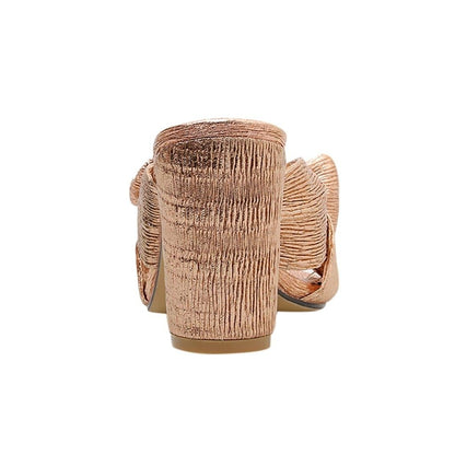 Classic Vintage & Enduringly Stylish Garment