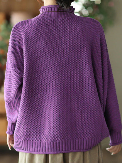 Effortlessly Elegant Sweater with a Timeless Design