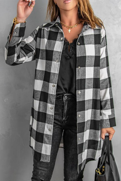 Classic Vintage Shirt with a Flattering Fit
