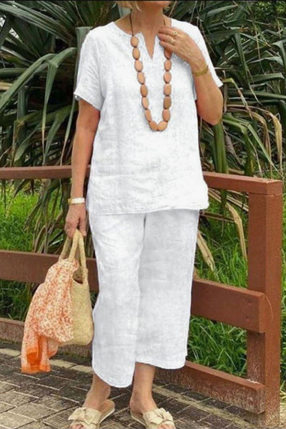 Effortlessly Elegant Garment with a Timeless Design