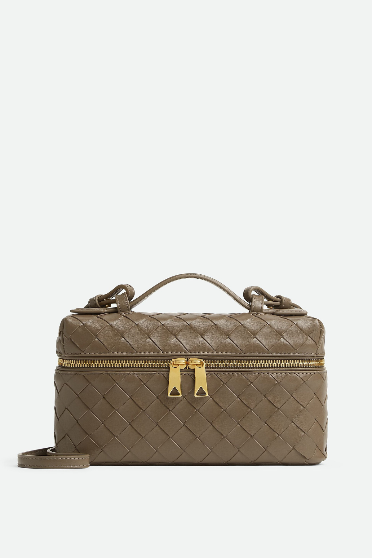 Classic Vintage Bag with a Flattering Fit