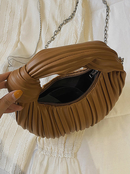 Gracefully Styled Bag for Any Occasion
