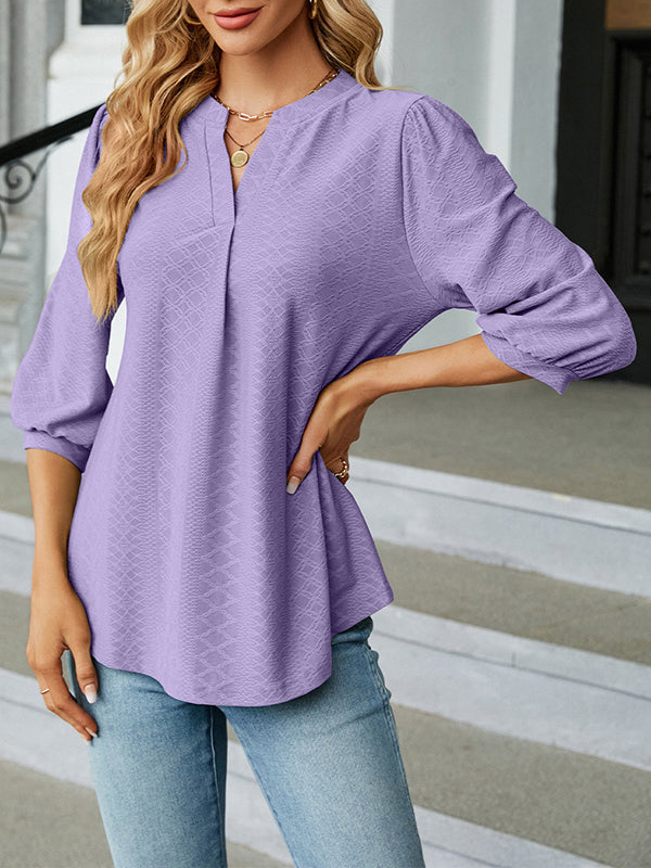Classic Vintage T-Shirt with a Flattering Fit