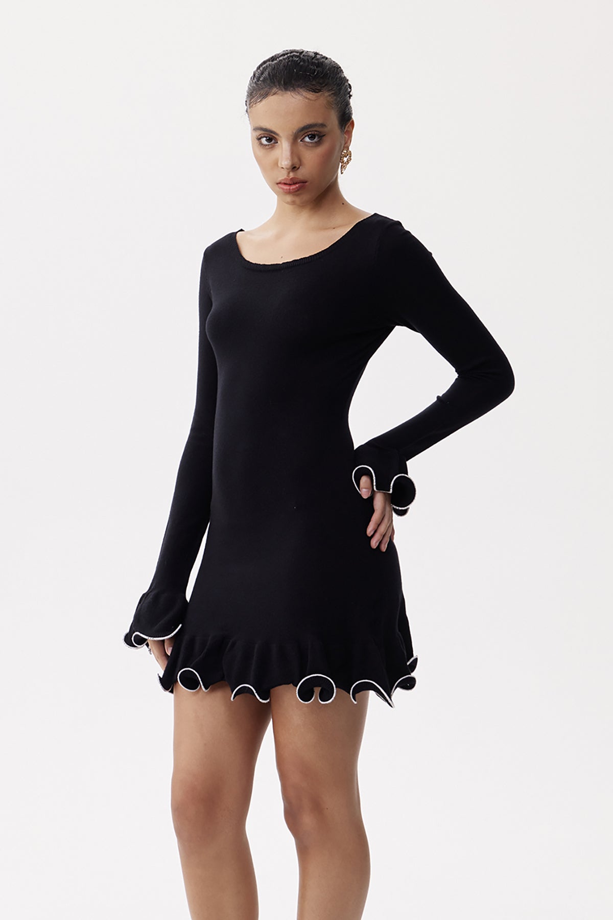 Polished Dress with an Effortless Classic Look