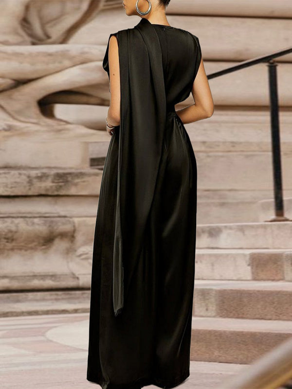 Well Tailored Garment with a Graceful Silhouette
