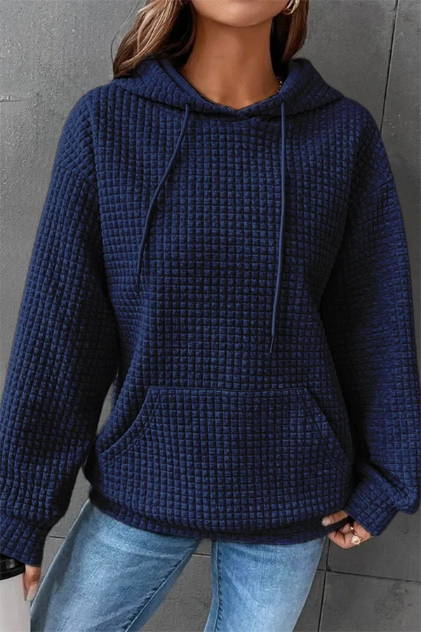 Well Tailored Pullover with a Graceful Silhouette