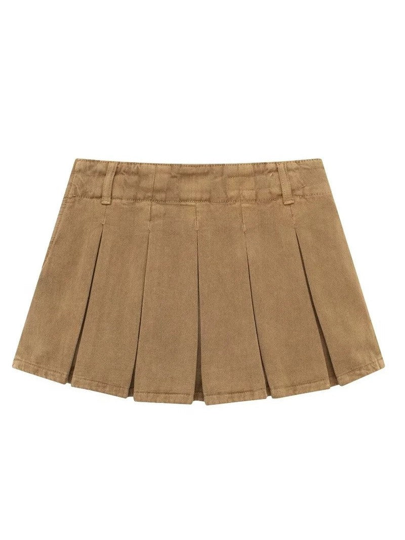 A Vintage Style Garment with Delicate Timeless Details