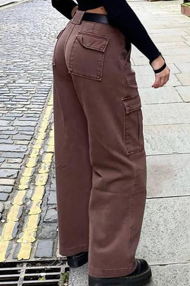 Sophisticated Garment with a Clean Classic Look