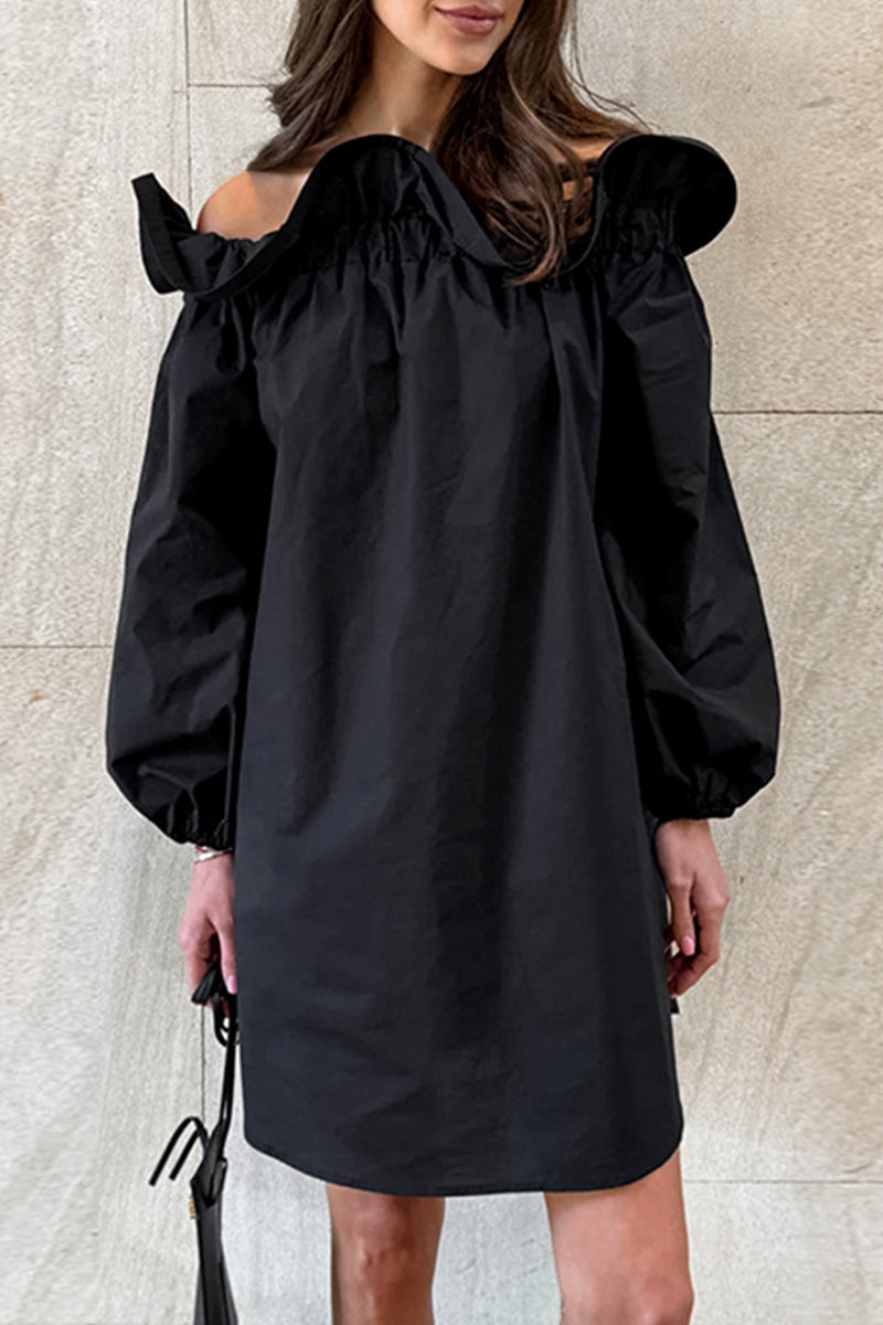 Effortlessly Elegant Dress with a Timeless Design