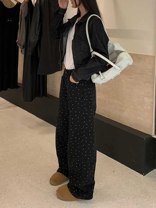 A Vintage Style Trousers with Delicate Timeless Details