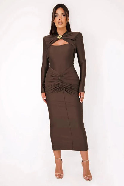 A Vintage Style Dress with Delicate Timeless Details