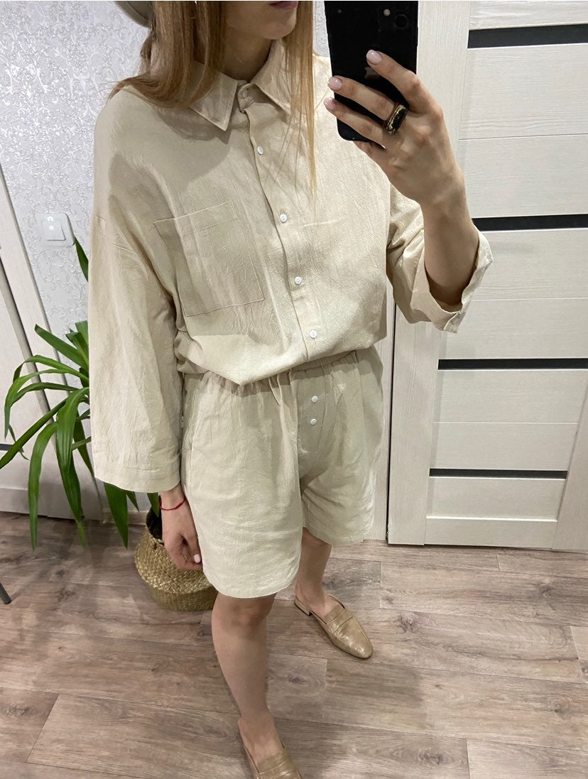 A Vintage Style Shirt with Delicate Timeless Details