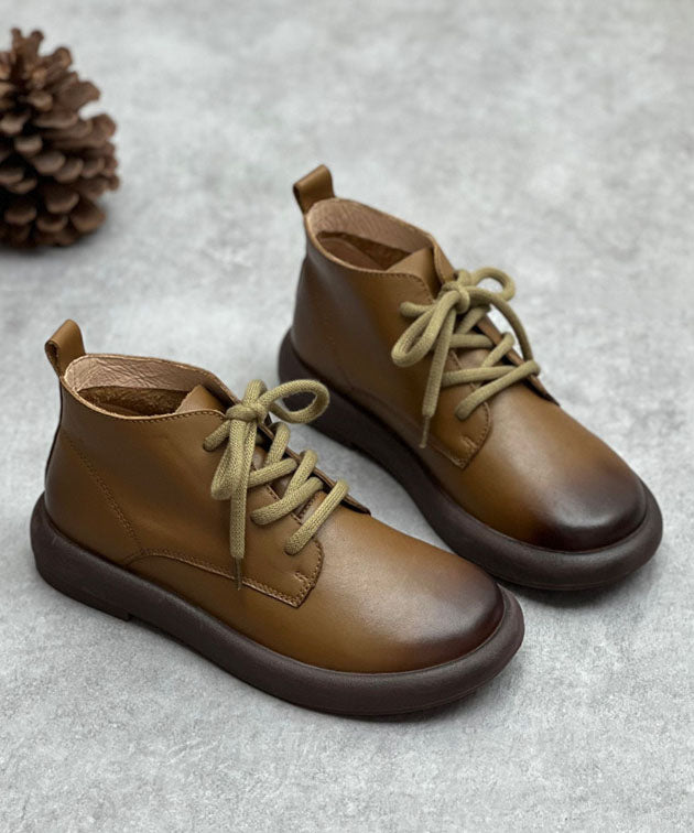 Beautifully Finished Boots in a Timeless Design