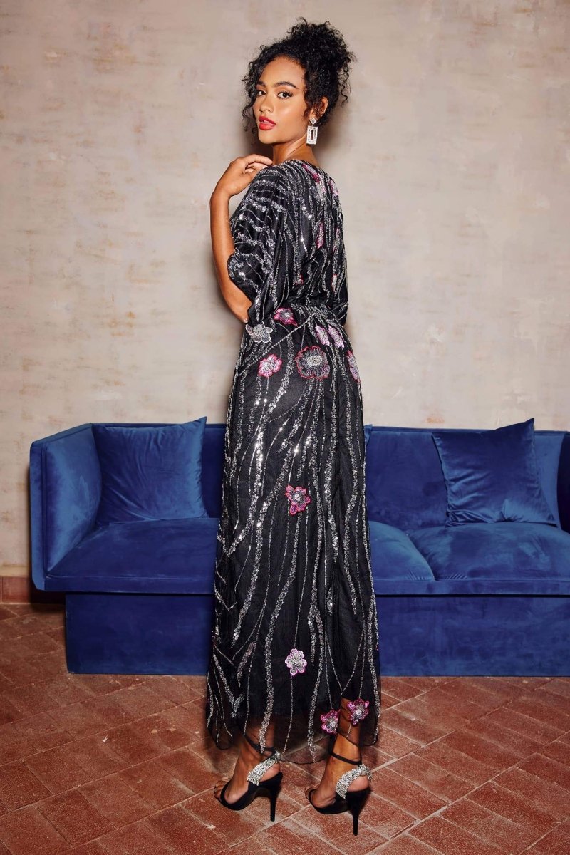Classic Vintage & Enduringly Stylish Dress