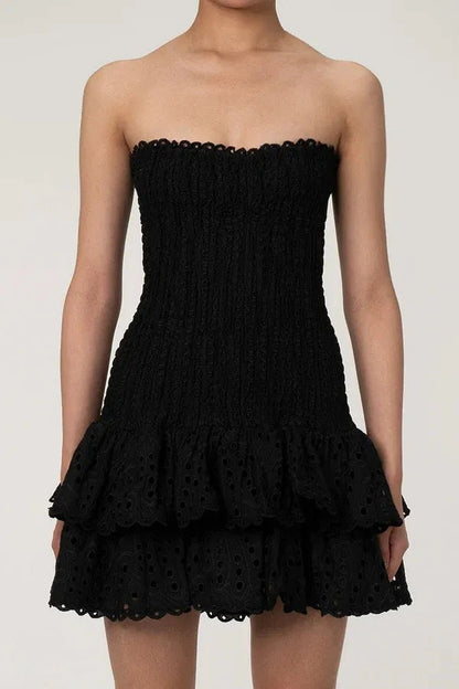 Gracefully Styled Dress for Any Occasion
