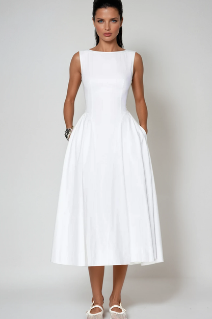 Classic Vintage & Enduringly Stylish Dress