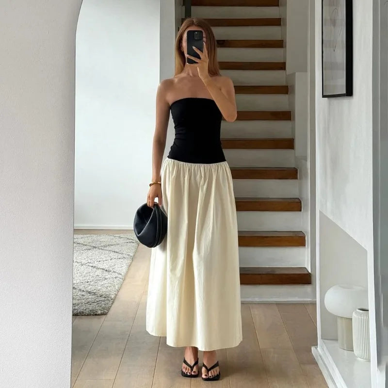 Well Tailored Dress with a Graceful Silhouette