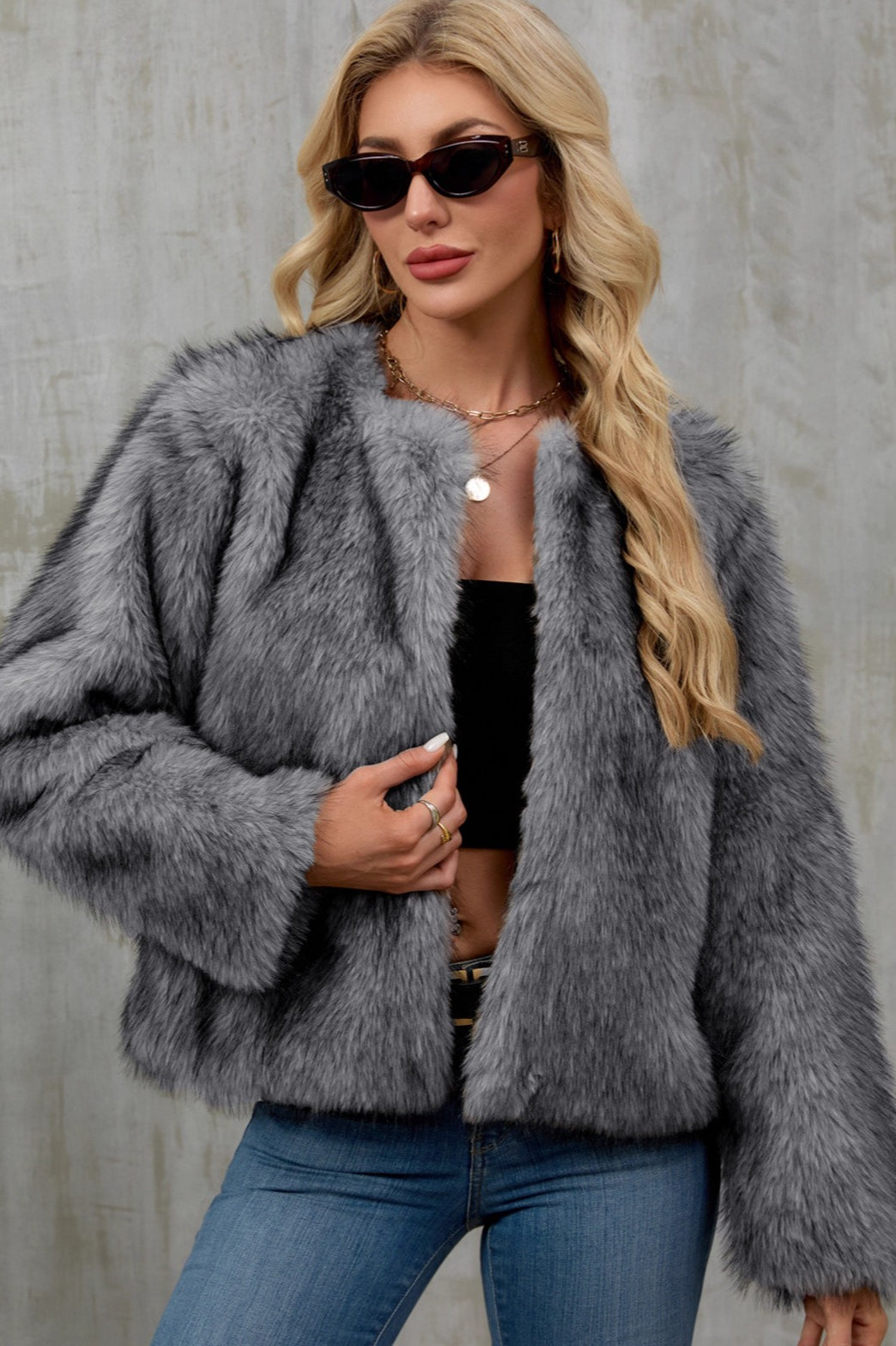 Effortlessly Elegant Cardigan with a Timeless Design