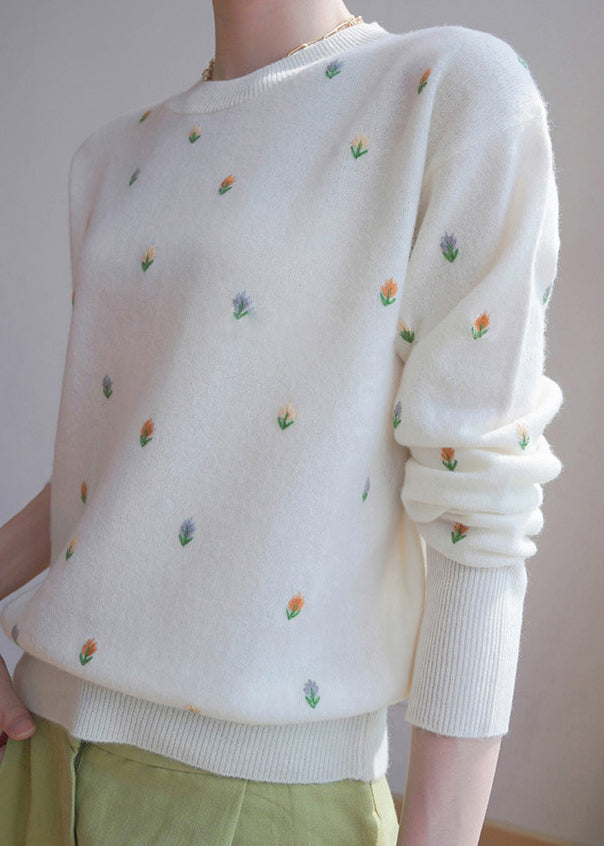 Gracefully Styled Sweater for Any Occasion