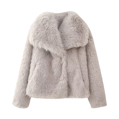 Classic Vintage Coat with a Flattering Fit