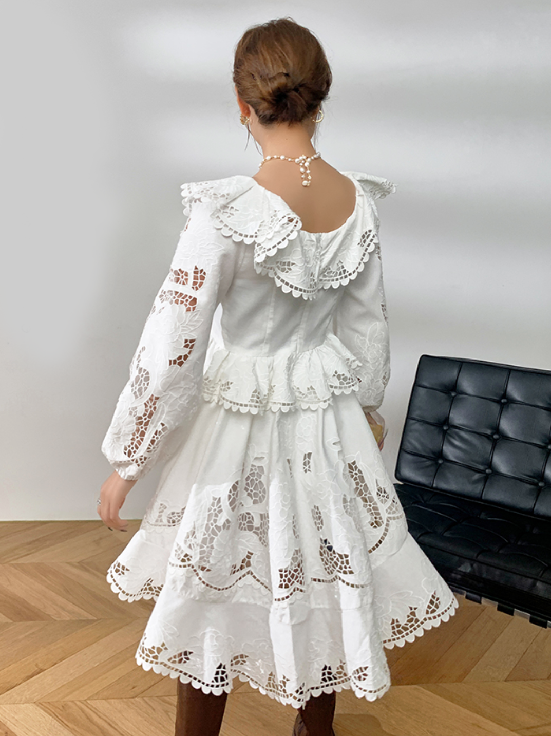 Classic Vintage Dress with a Flattering Fit