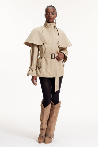 Effortlessly Elegant Coat with a Timeless Design