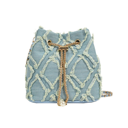 Classic Vintage Bag with a Flattering Fit