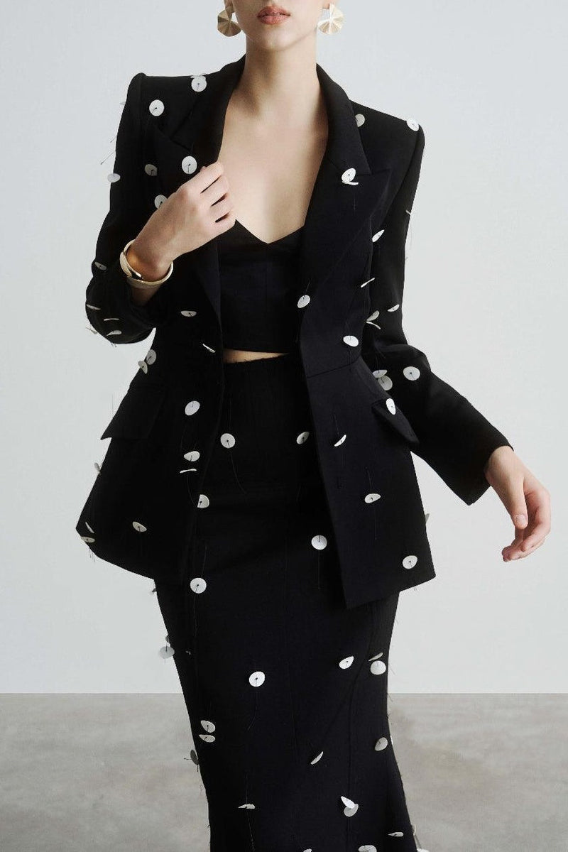 Beautifully Crafted Garment in a Classic Style