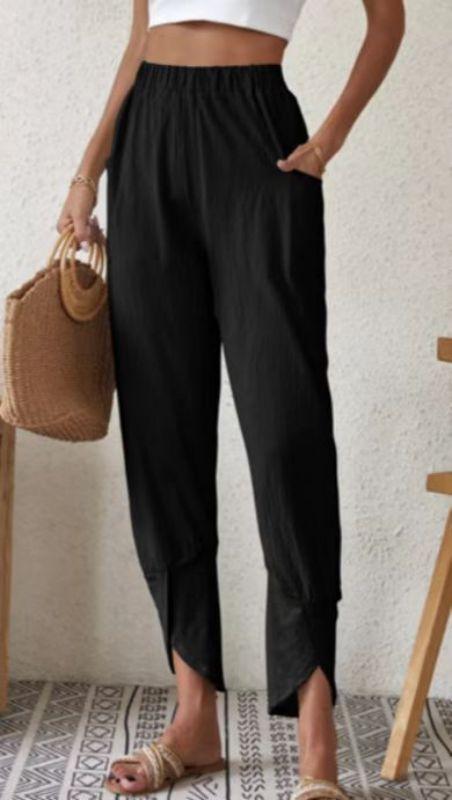 Sophisticated Pants with a Clean Classic Look