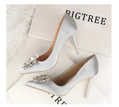 Elegantly Styled Heels for Everyday Wear