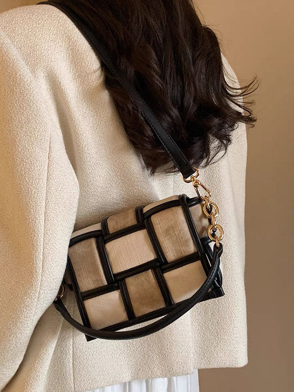 Gracefully Styled Bag for Any Occasion