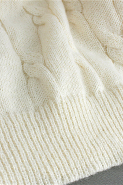 Beautifully Crafted Sweater in a Classic Style