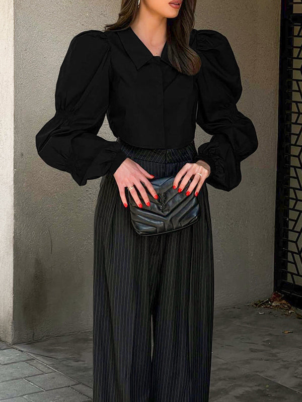 Effortlessly Elegant Blouse with a Timeless Design