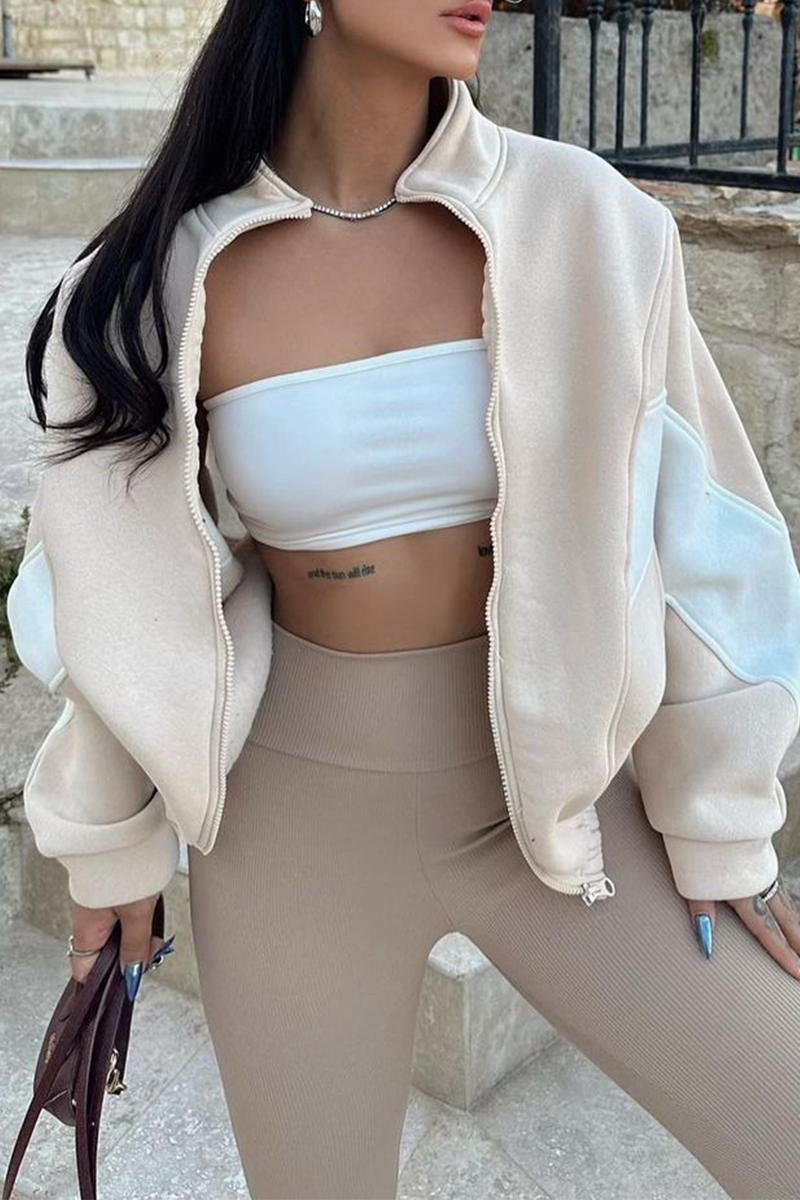 Gracefully Styled Garment for Any Occasion