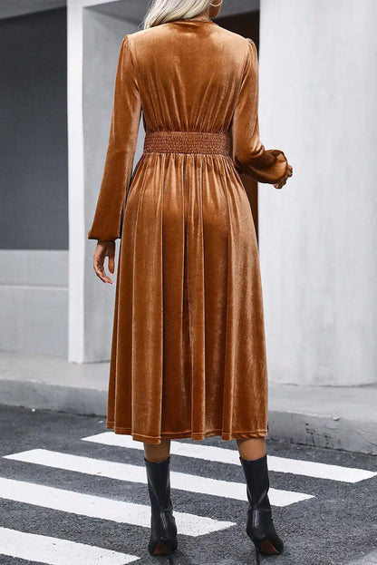 Sophisticated Dress with a Clean Classic Look